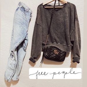 🍁🖤FREE PEOPLE ACID WASH CROP SWEATSHIRT🖤🍁